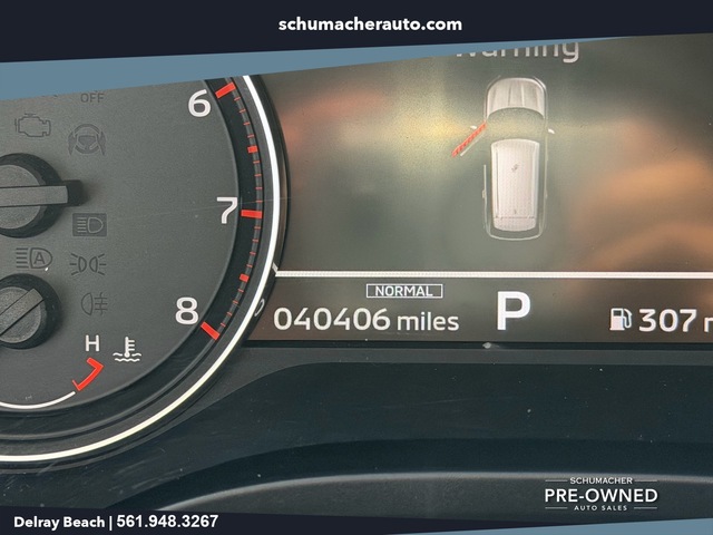 used 2024 Mitsubishi Outlander car, priced at $23,298