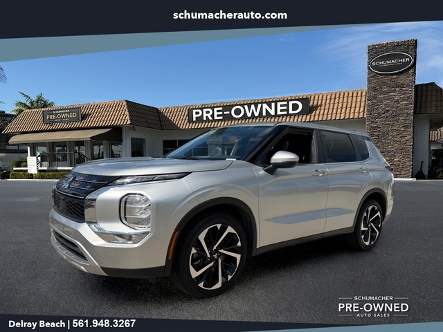 used 2024 Mitsubishi Outlander car, priced at $23,298