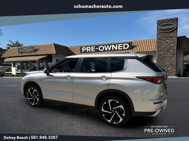 used 2024 Mitsubishi Outlander car, priced at $23,298