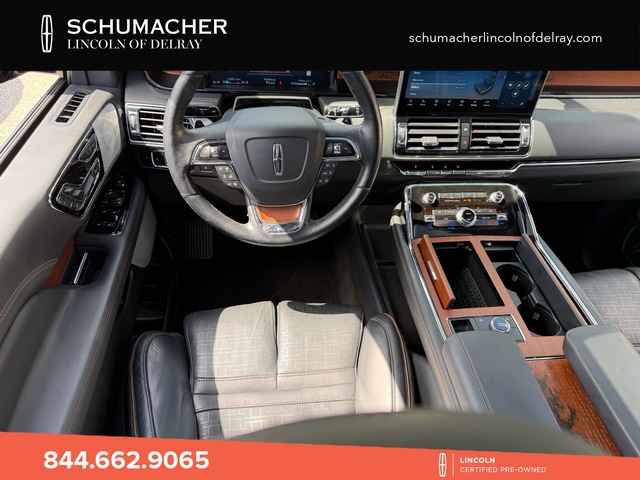 used 2024 Lincoln Navigator car, priced at $79,998