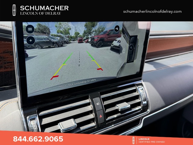 used 2024 Lincoln Navigator car, priced at $79,998
