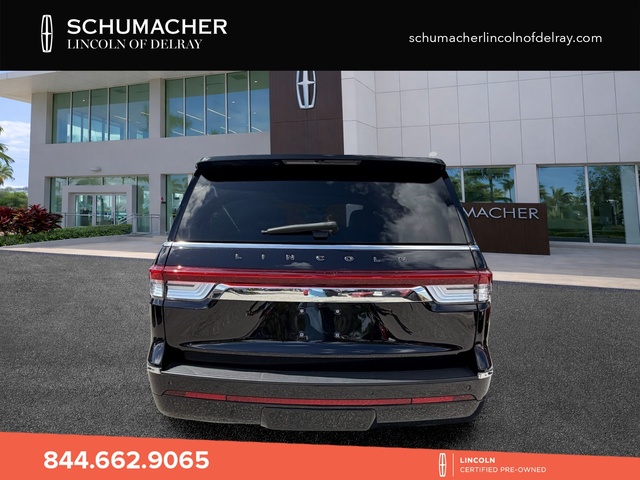 used 2024 Lincoln Navigator car, priced at $79,998