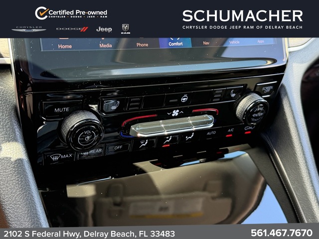 used 2024 Jeep Grand Cherokee car, priced at $36,698