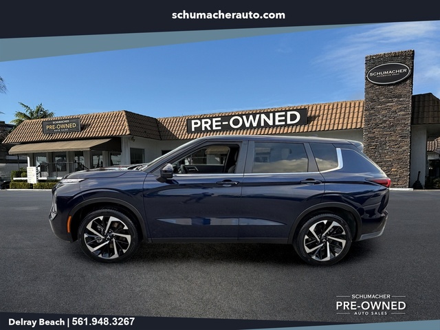 used 2024 Mitsubishi Outlander car, priced at $23,777