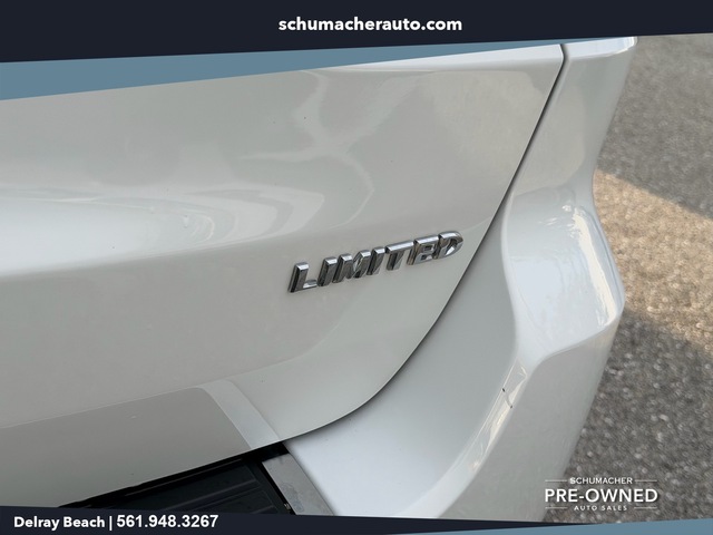 used 2020 Jeep Grand Cherokee car, priced at $21,998