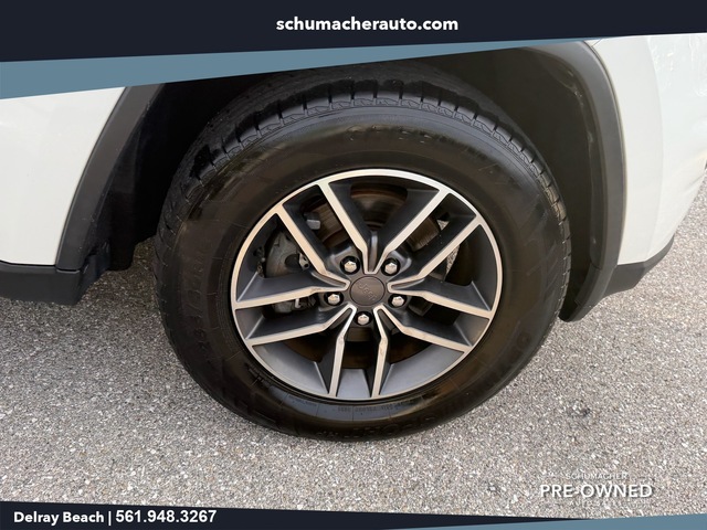used 2020 Jeep Grand Cherokee car, priced at $21,998