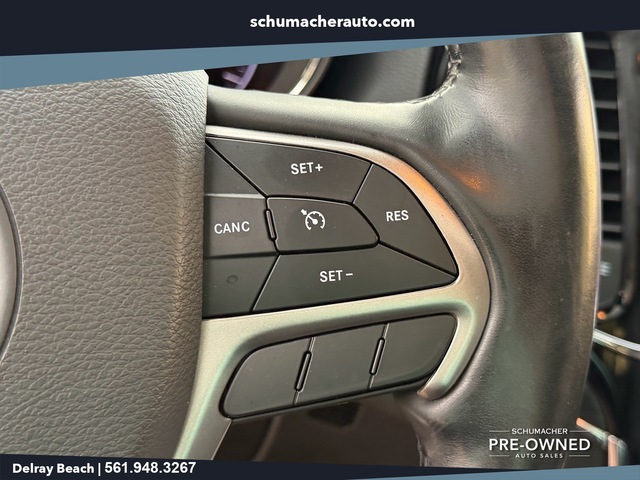 used 2020 Jeep Grand Cherokee car, priced at $21,998