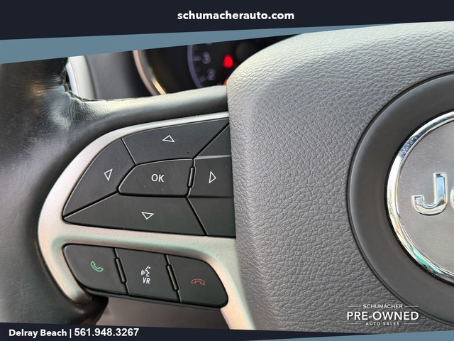 used 2020 Jeep Grand Cherokee car, priced at $21,998
