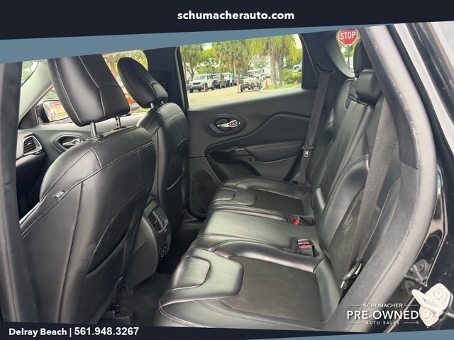 used 2020 Jeep Cherokee car, priced at $14,777