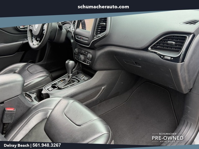 used 2020 Jeep Cherokee car, priced at $14,777