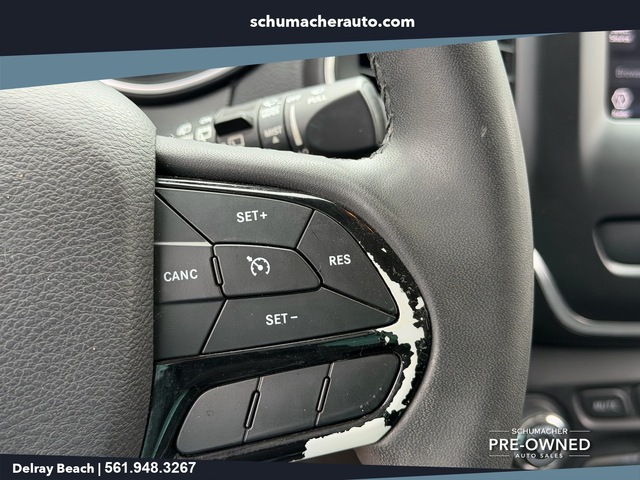 used 2020 Jeep Cherokee car, priced at $14,777