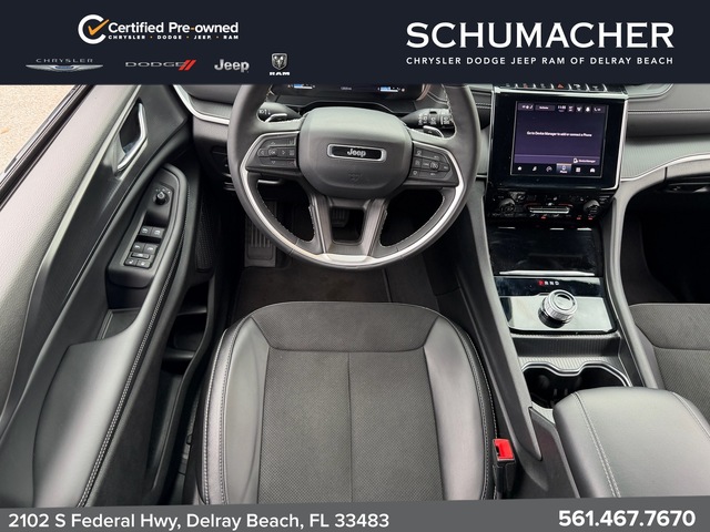 used 2025 Jeep Grand Cherokee car, priced at $33,988