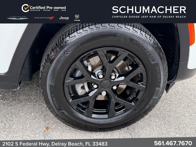 used 2025 Jeep Grand Cherokee car, priced at $33,988