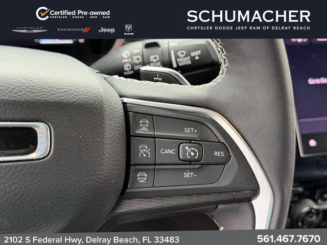 used 2025 Jeep Grand Cherokee car, priced at $33,988