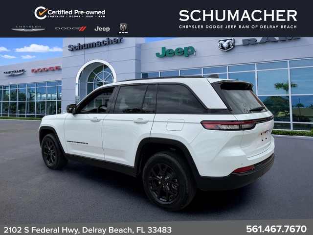 used 2025 Jeep Grand Cherokee car, priced at $33,988