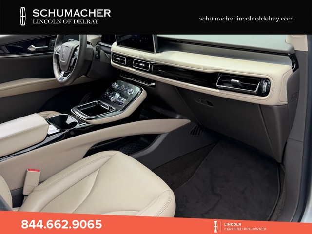 used 2022 Lincoln Nautilus car, priced at $25,288