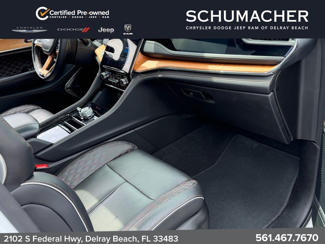 used 2023 Jeep GRAND CHEROKEE L car, priced at $47,000