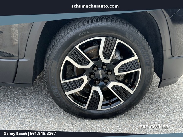used 2021 GMC Acadia car, priced at $17,777
