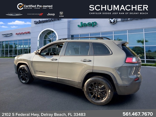 used 2023 Jeep Cherokee car, priced at $22,998