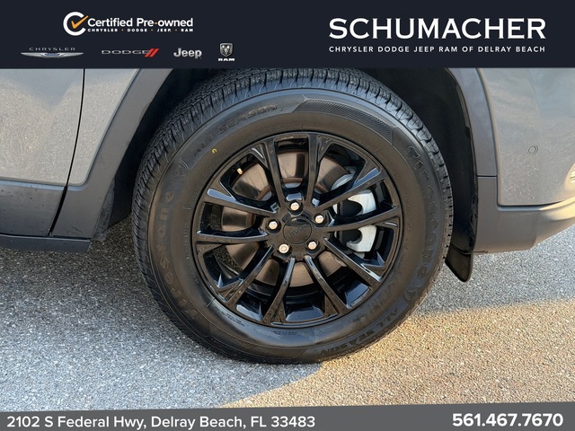 used 2023 Jeep Cherokee car, priced at $22,998