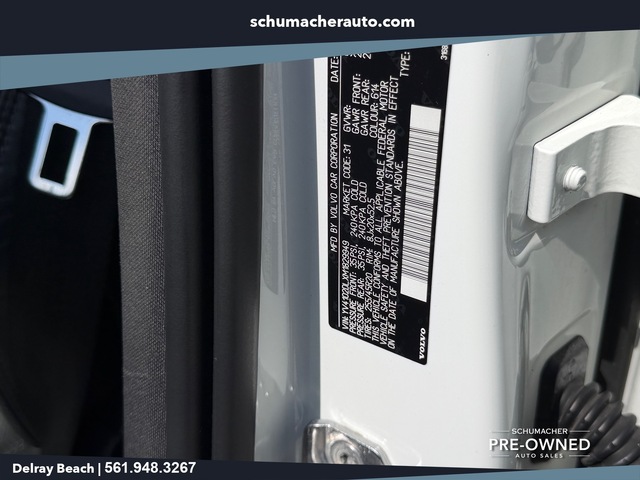 used 2021 Volvo XC60 car, priced at $26,988