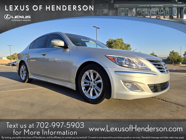 2013 Hyundai Genesis 3.8 RWD