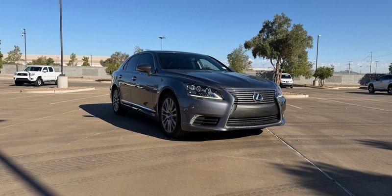 2014 Lexus LS
