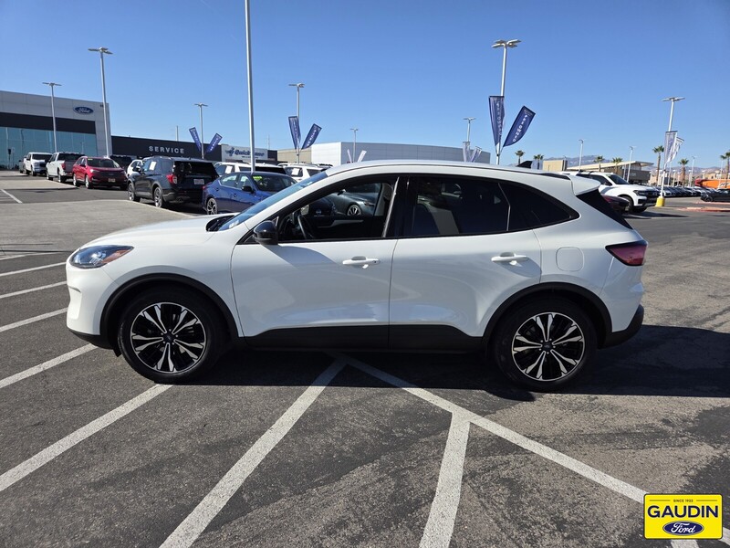 Used 2022 Ford Escape SE 4D Sport Utility