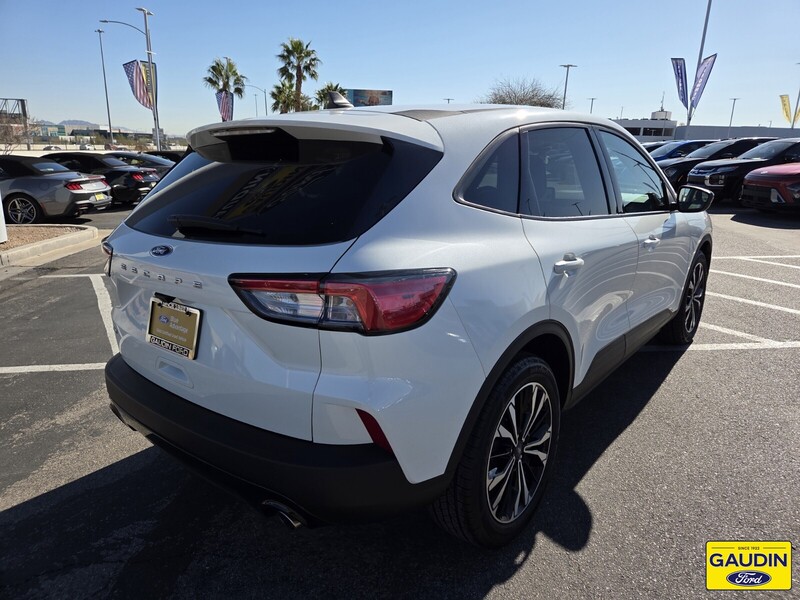 Used 2022 Ford Escape SE 4D Sport Utility