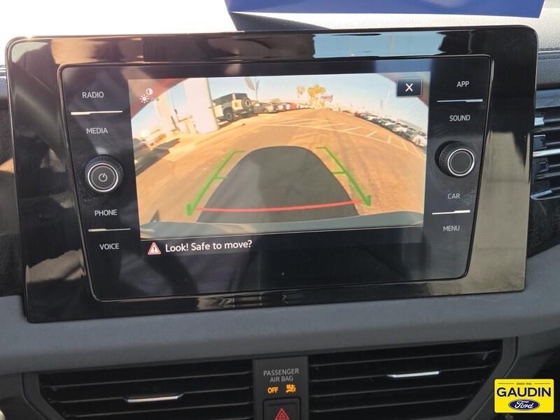 Used 2025 Volkswagen Jetta 1.5T SE 4D Sedan