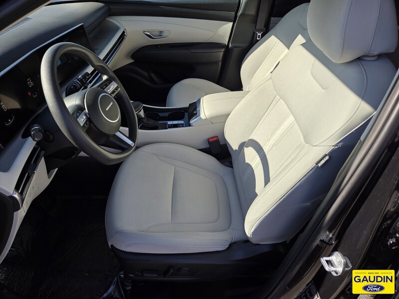 Used 2025 Hyundai Tucson SEL 4D Sport Utility