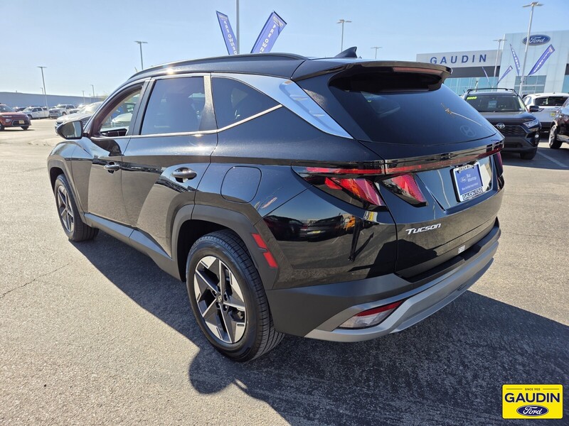Used 2025 Hyundai Tucson SEL 4D Sport Utility