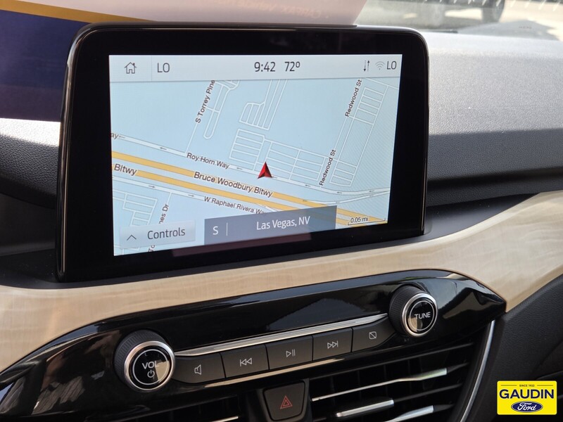 Used 2022 Ford Escape Titanium 4D Sport Utility