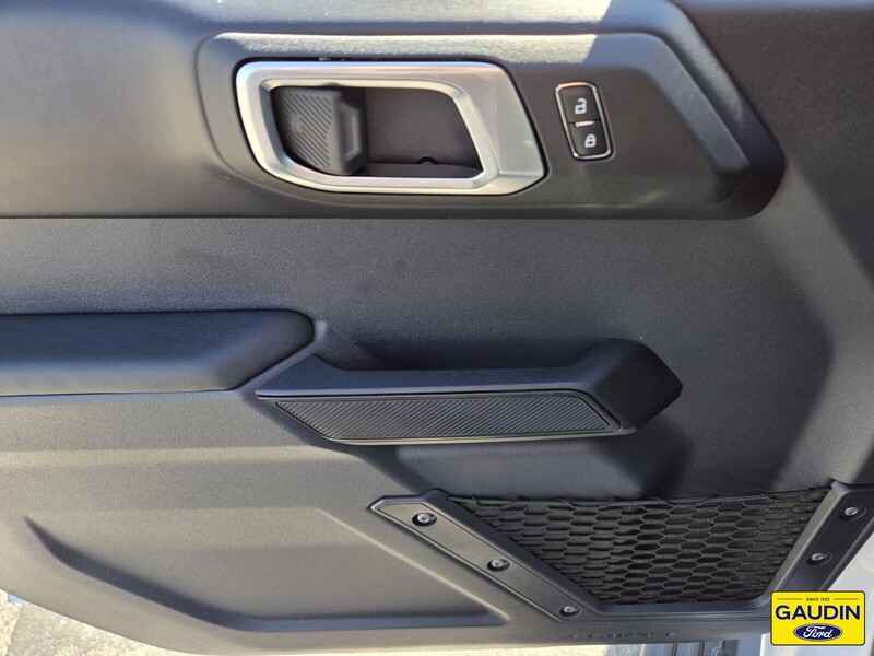 Used 2025 Ford Bronco Outer Banks 4D Sport Utility