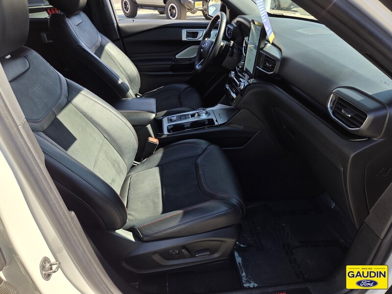 Used 2023 Ford Explorer ST 4D Sport Utility