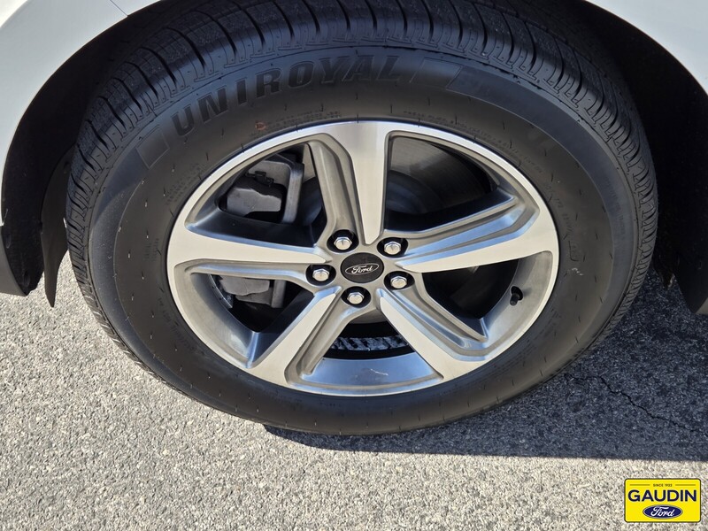 Used 2023 Ford Edge SEL 4D Sport Utility