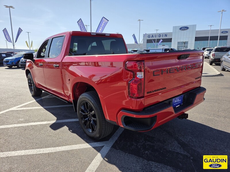 Used 2023 Chevrolet Silverado 1500 Custom 4D Crew Cab