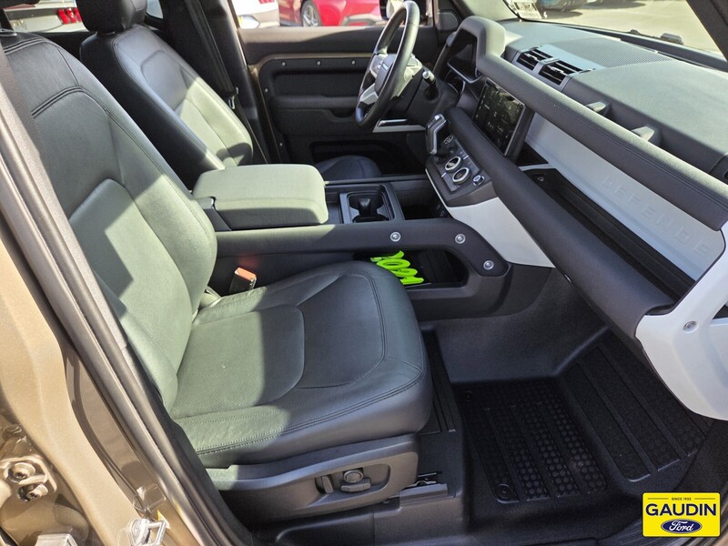 Used 2023 Land Rover Defender 110 SE 4D Sport Utility