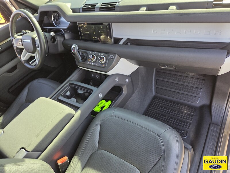 Used 2023 Land Rover Defender 110 SE 4D Sport Utility