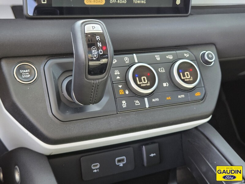 Used 2023 Land Rover Defender 110 SE 4D Sport Utility