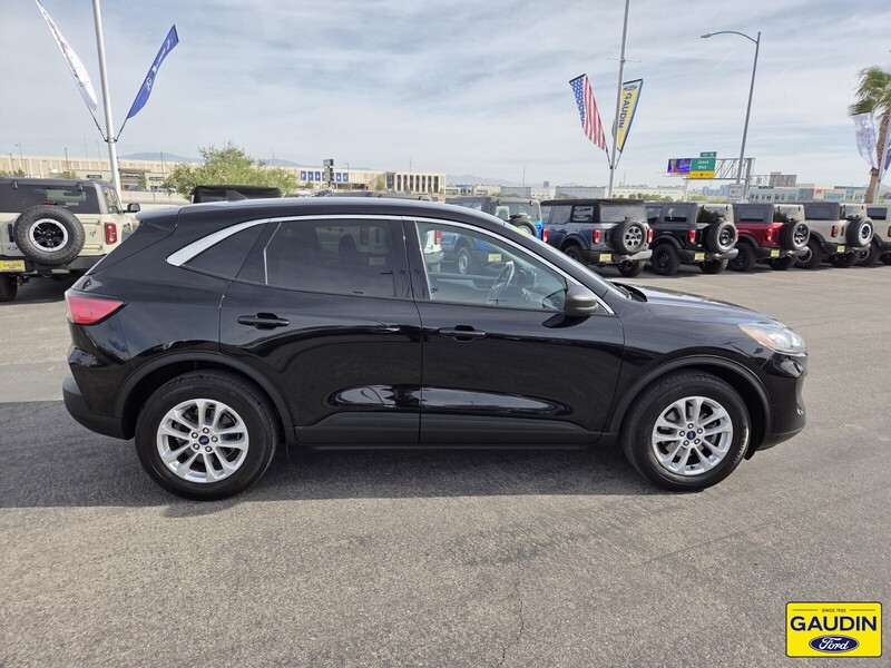 Used 2022 Ford Escape SE 4D Sport Utility