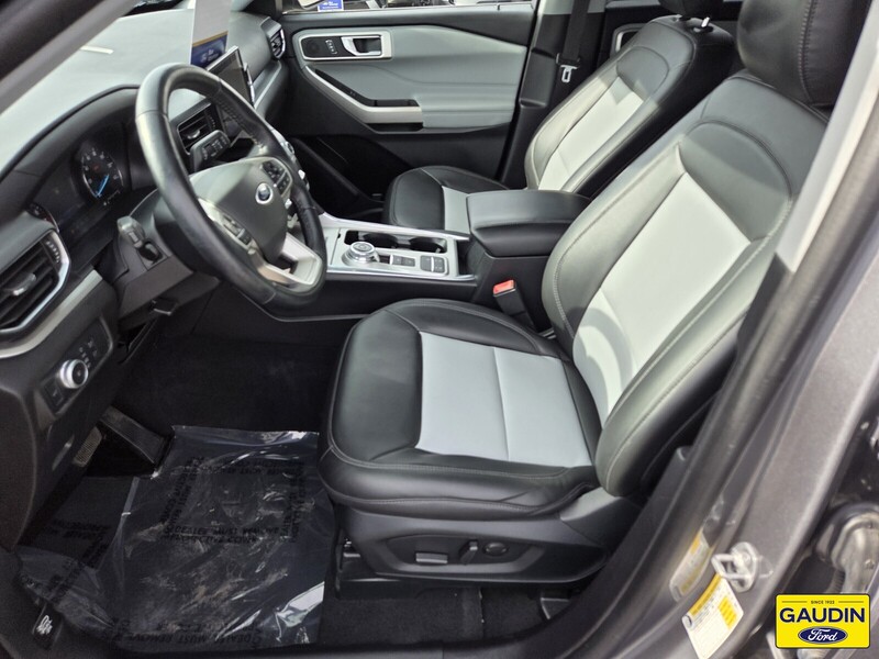 Used 2022 Ford Explorer XLT 4D Sport Utility