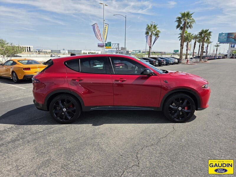 Used 2024 Dodge Hornet R/T Plus 4D Sport Utility