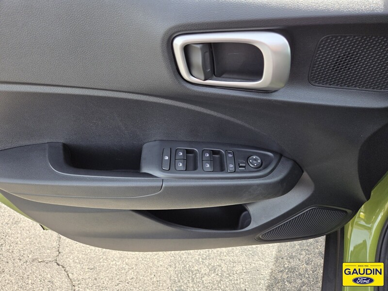 Used 2024 Hyundai Venue SEL 4D Sport Utility