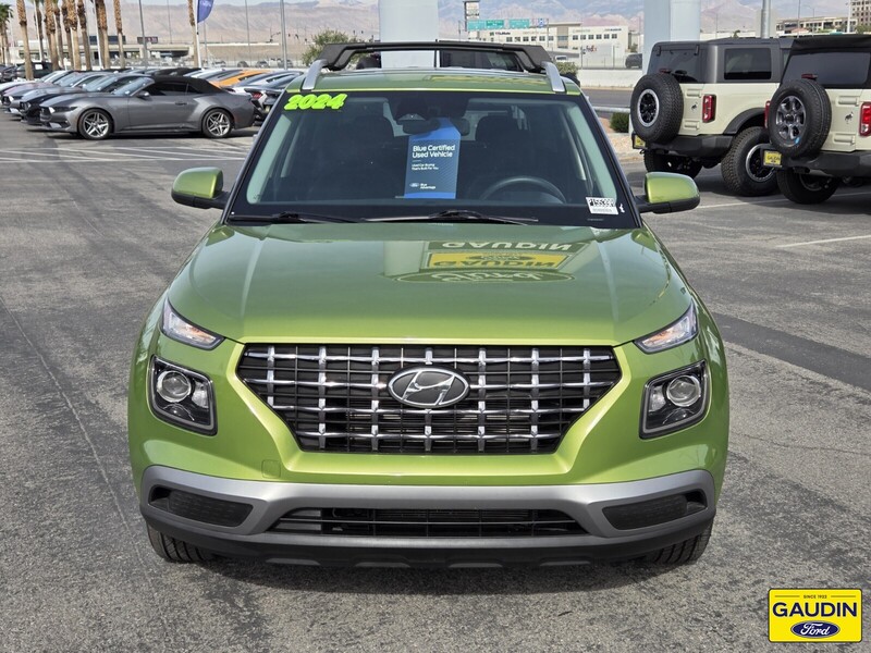 Used 2024 Hyundai Venue SEL 4D Sport Utility