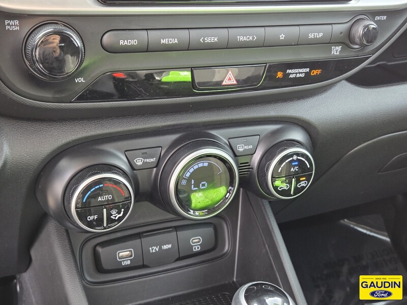 Used 2024 Hyundai Venue SEL 4D Sport Utility