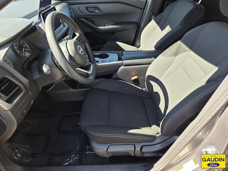 Used 2024 Nissan Rogue S 4D Sport Utility