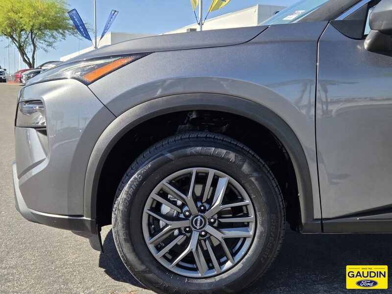 Used 2024 Nissan Rogue S 4D Sport Utility