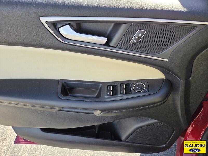 Used 2022 Ford Edge SEL 4D Sport Utility