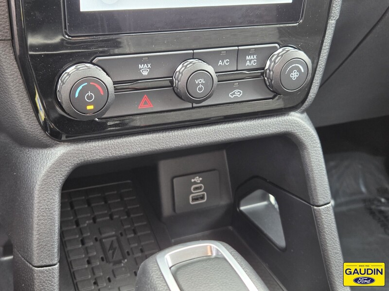 Used 2024 Ford Ranger XLT 4D Crew Cab